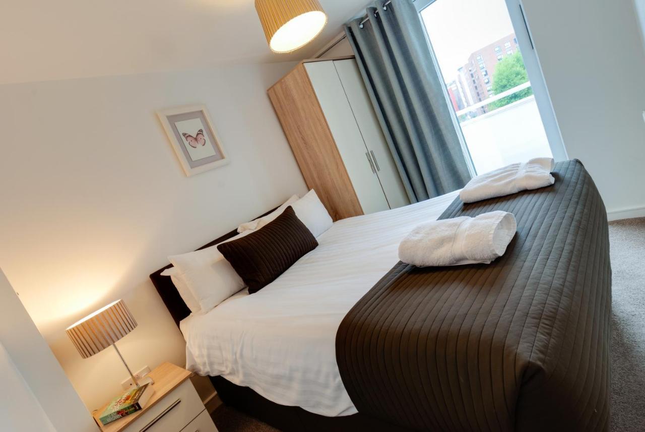 Base Serviced Apartments - The Docks Liverpool Exterior photo