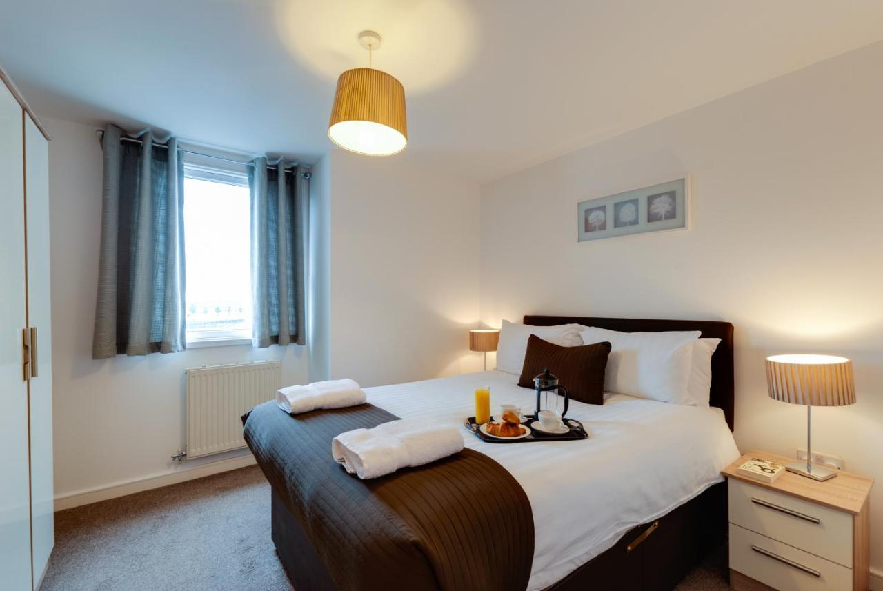 Base Serviced Apartments - The Docks Liverpool Exterior photo