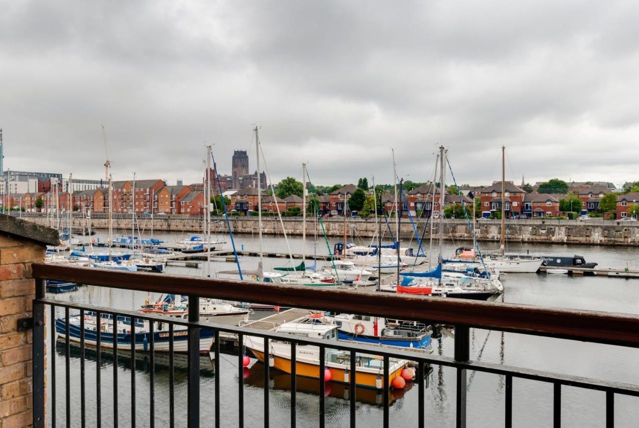 Base Serviced Apartments - The Docks Liverpool Exterior photo