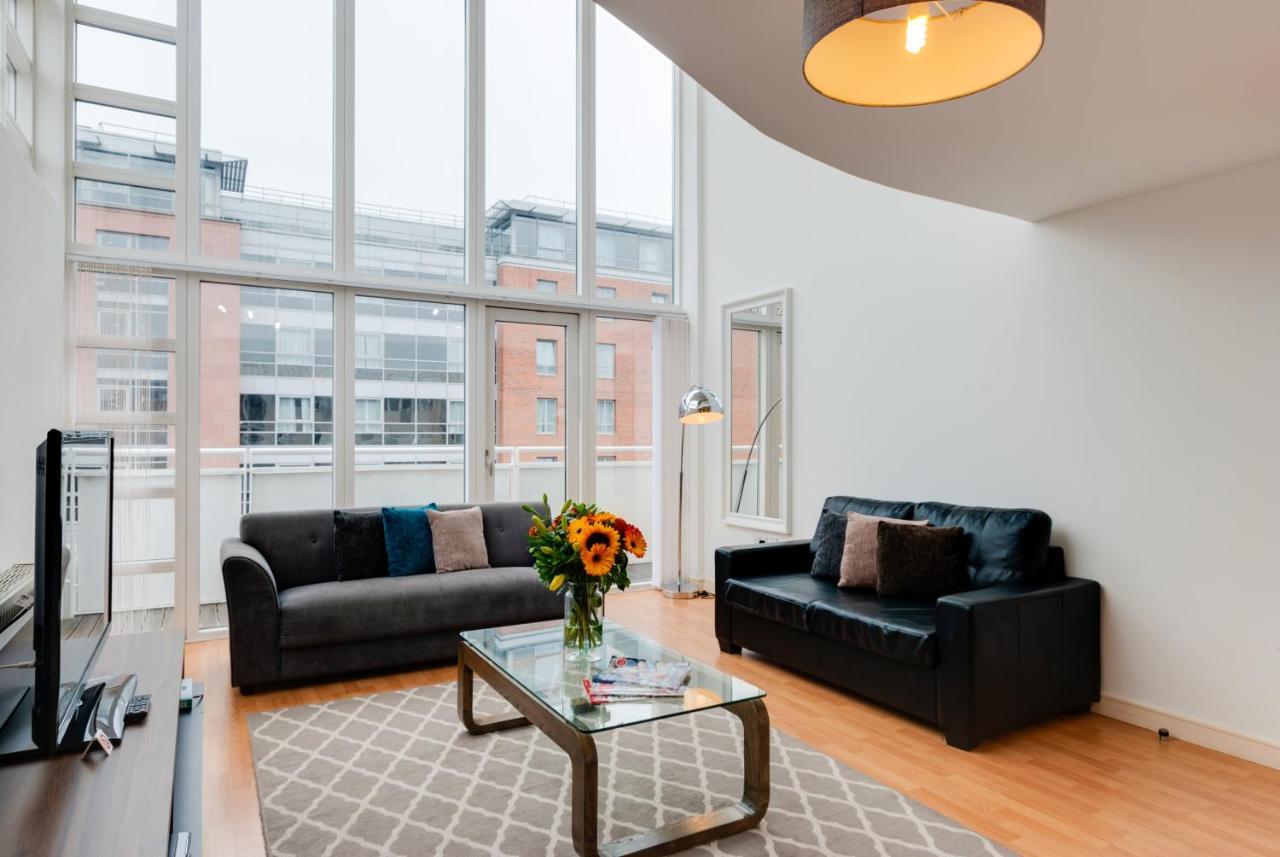 Base Serviced Apartments - The Docks Liverpool Exterior photo