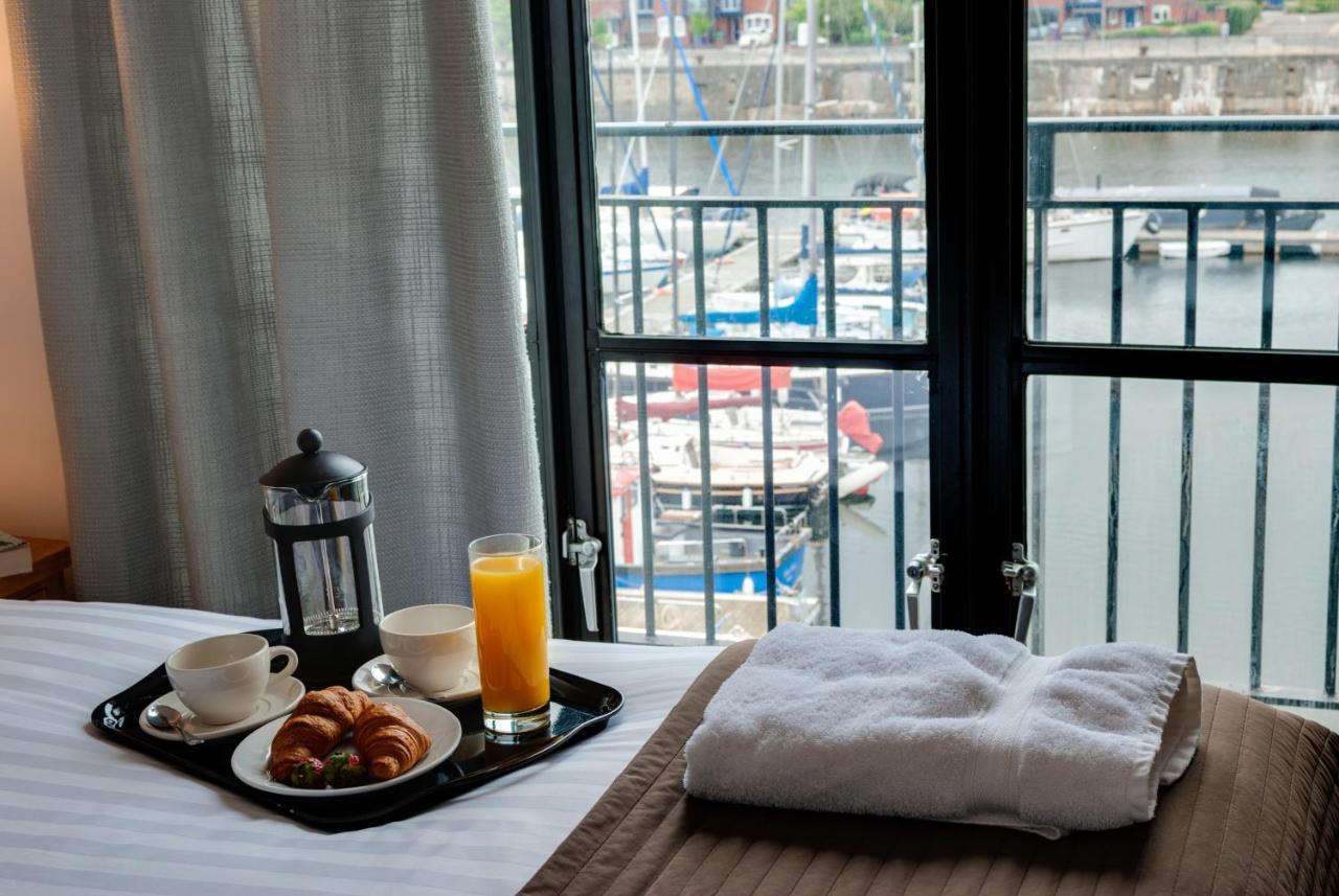 Base Serviced Apartments - The Docks Liverpool Exterior photo